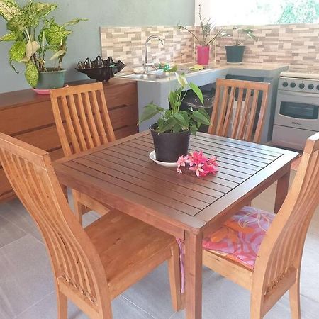 Ohana Location Ravissant Appart Spacieux Parking Gratuit A Uturoa Lägenhet Exteriör bild